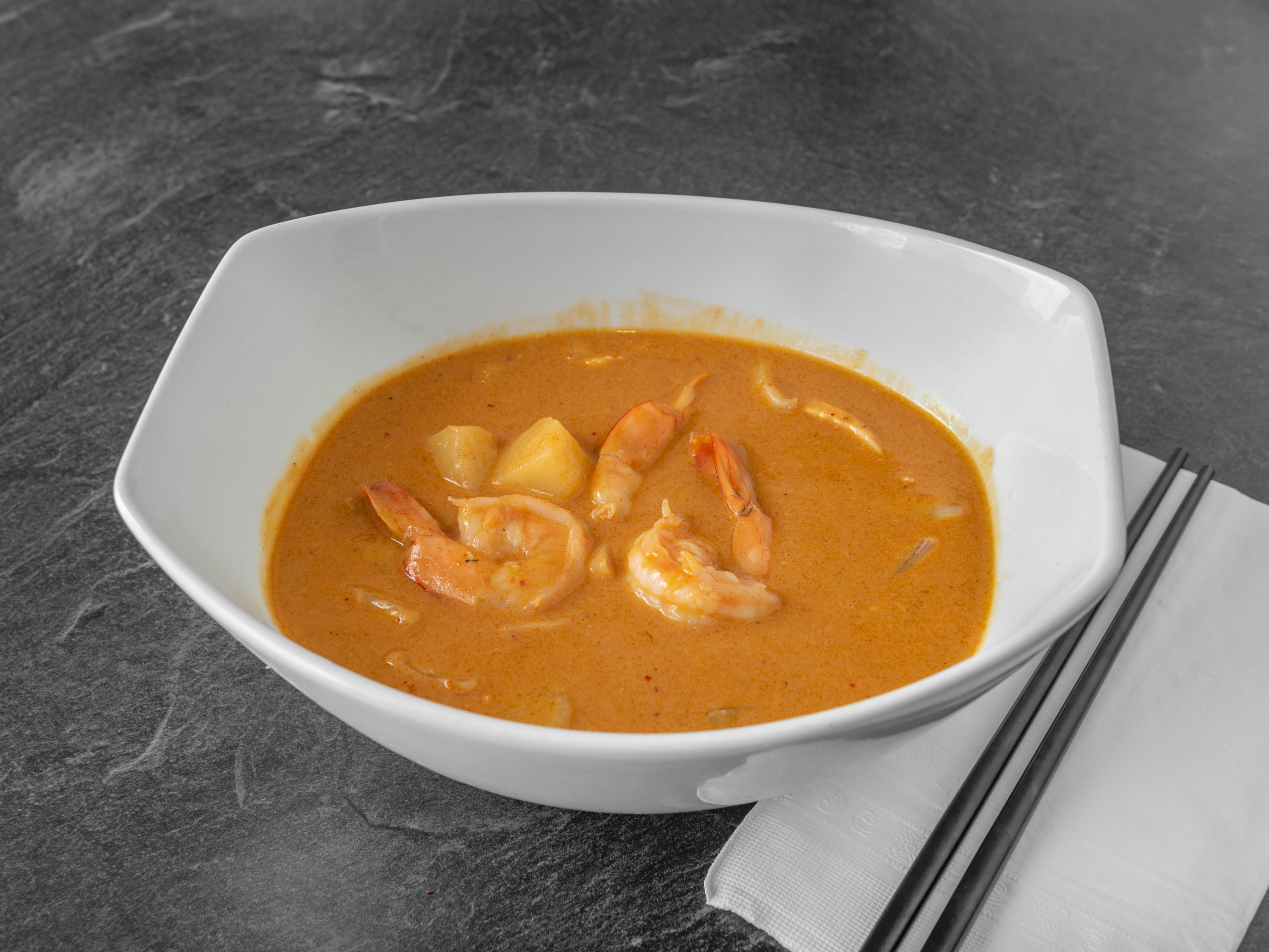 Order 56. Shrimp Curry with Pineapple food online from Thai Noodles Cafe store, Libertyville on bringmethat.com