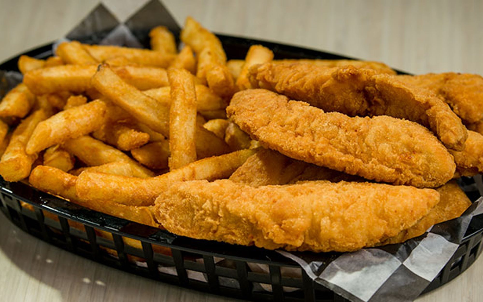 Order Chicken Tender Platter - Appetizer food online from Double Decker Pizza store, Ridley Park on bringmethat.com