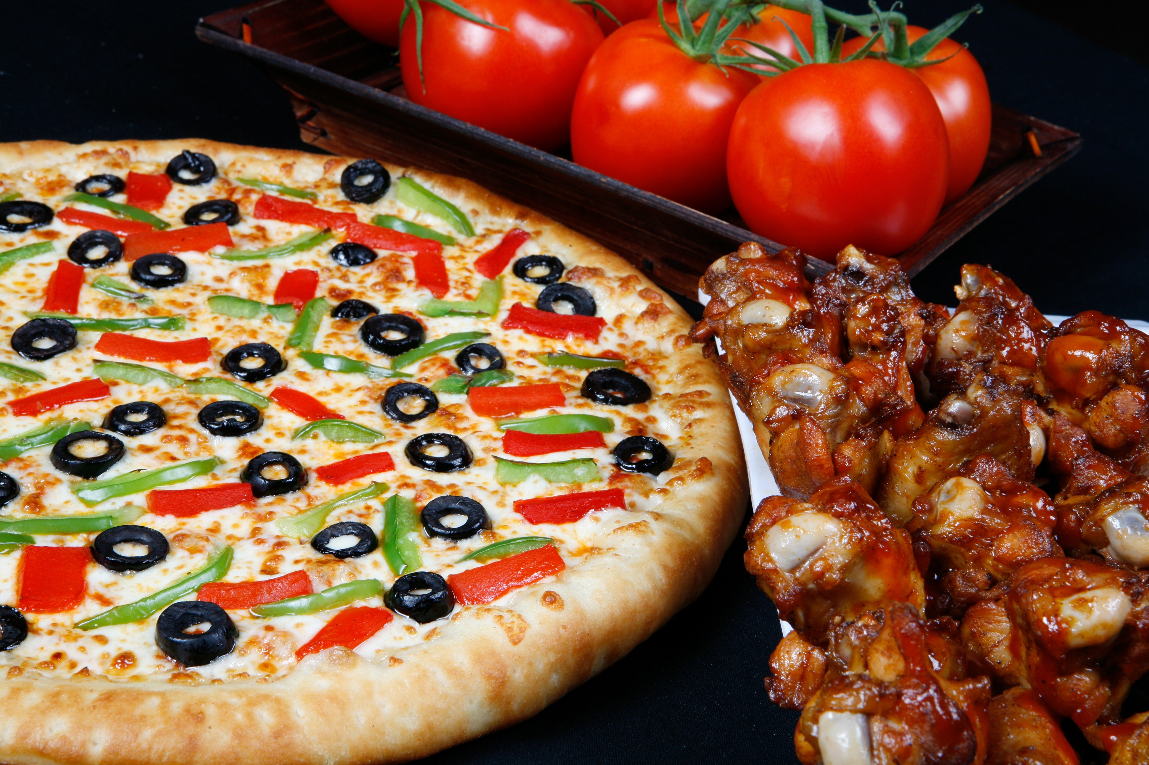 Order Pizza&Wings  food online from Pizza Station store, Bellevue on bringmethat.com