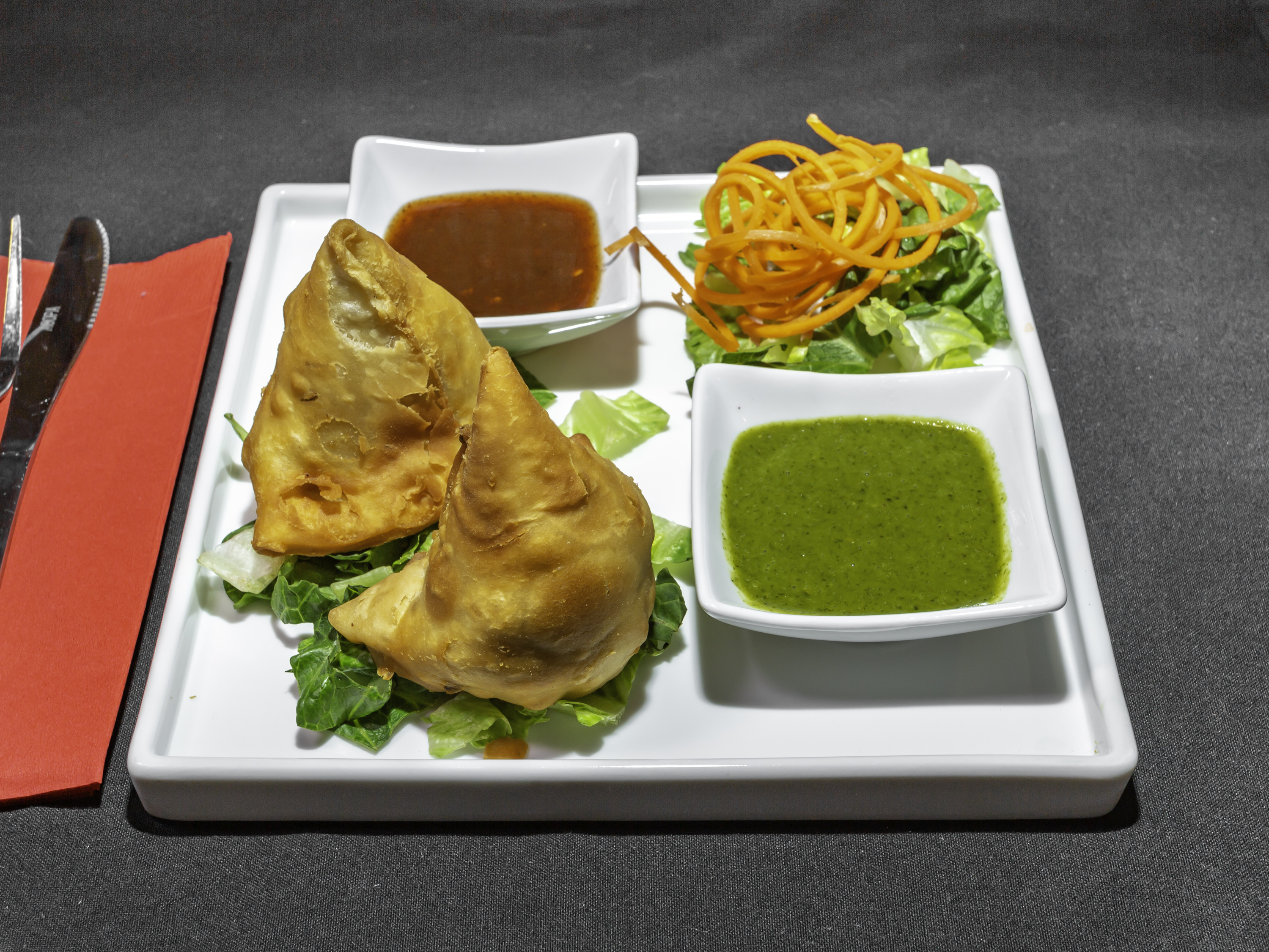 Order 2 Pieces Vegetable Samosa  food online from Spice Kitchen store, Stroudsburg on bringmethat.com