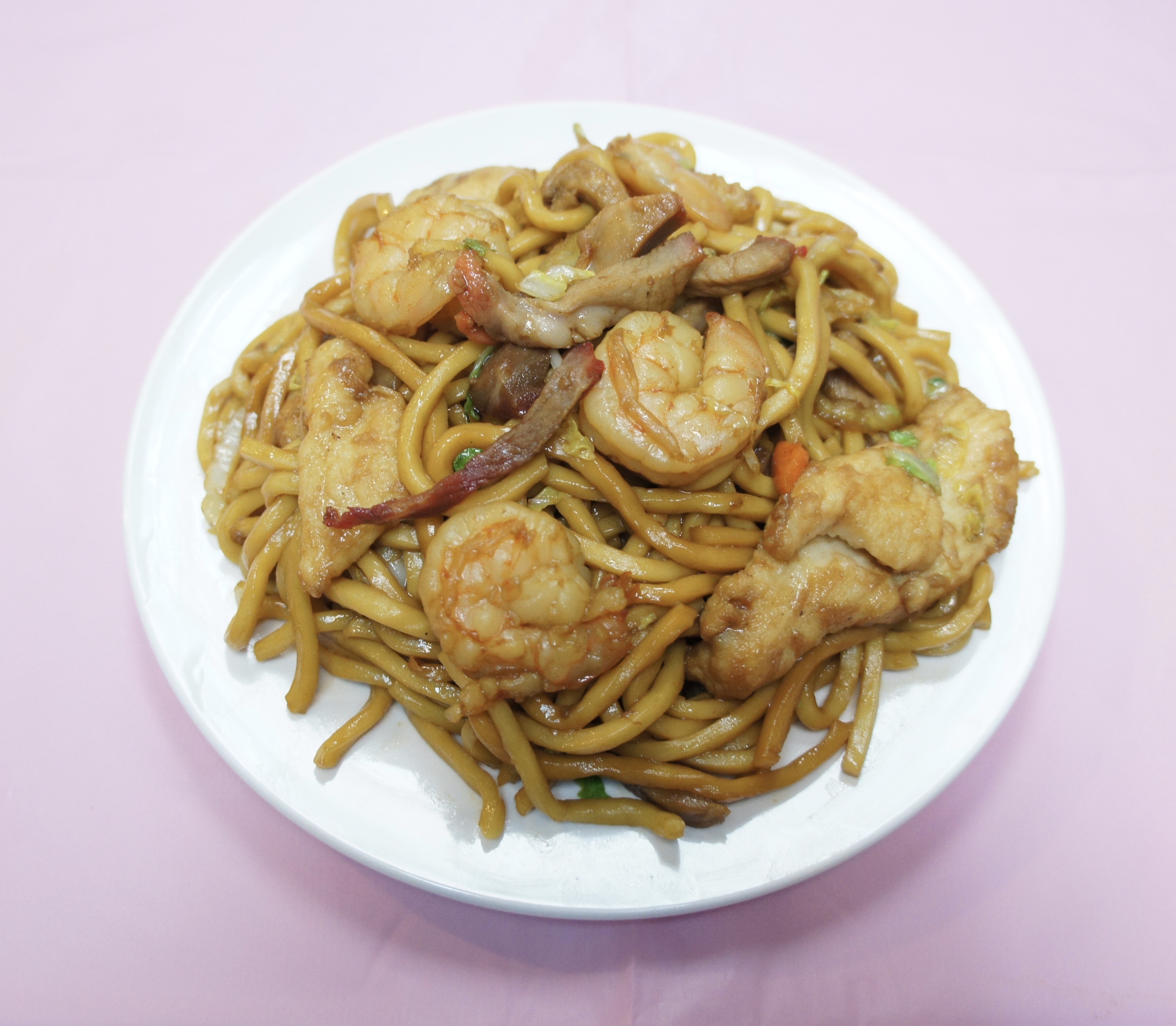 Order House Special lo Mein(LG) food online from Zhengs China Express store, Randallstown on bringmethat.com