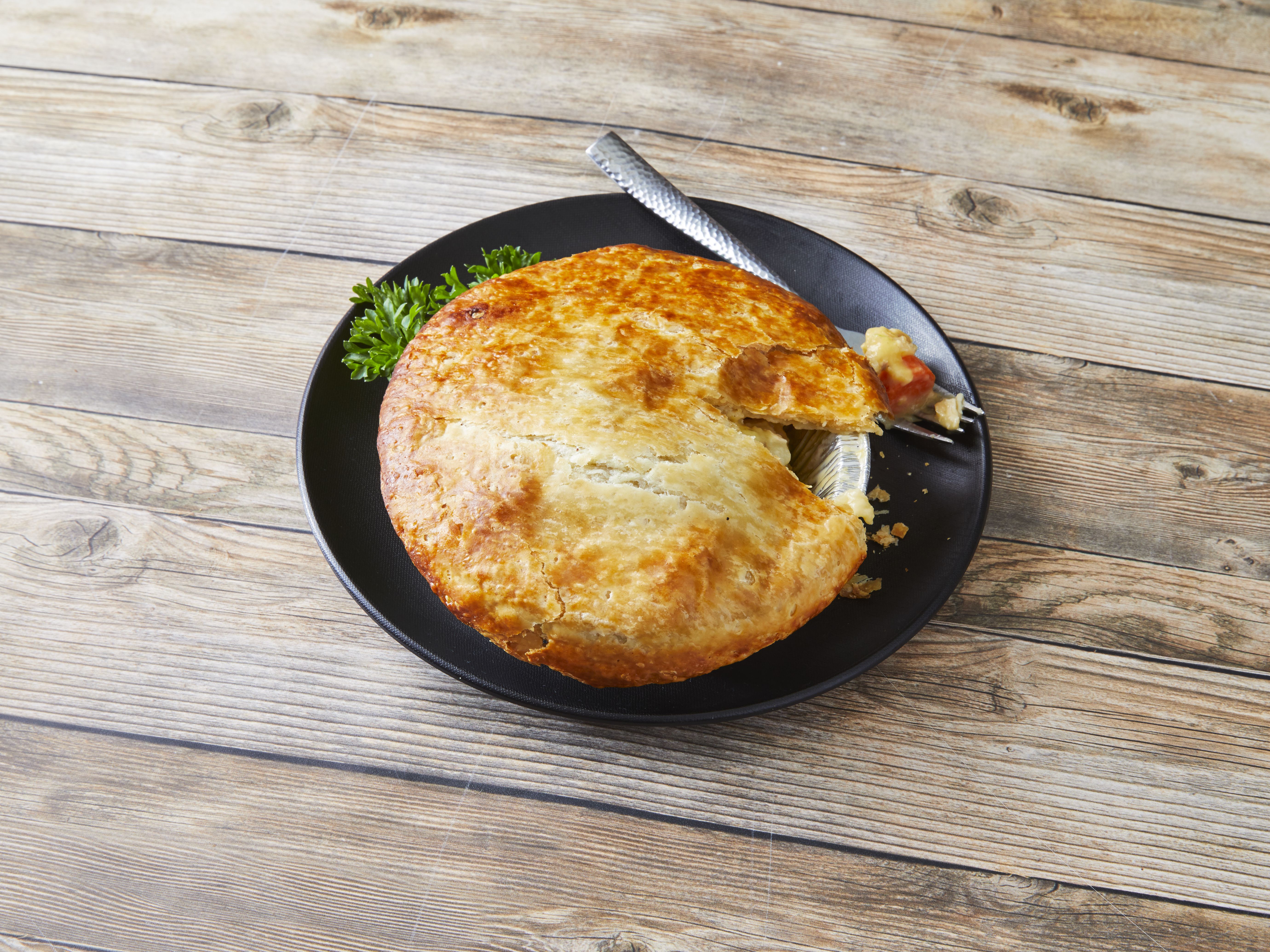 Order Chicken Pot Pie food online from Lee's Famous Recipe Chicken store, Muskegon on bringmethat.com