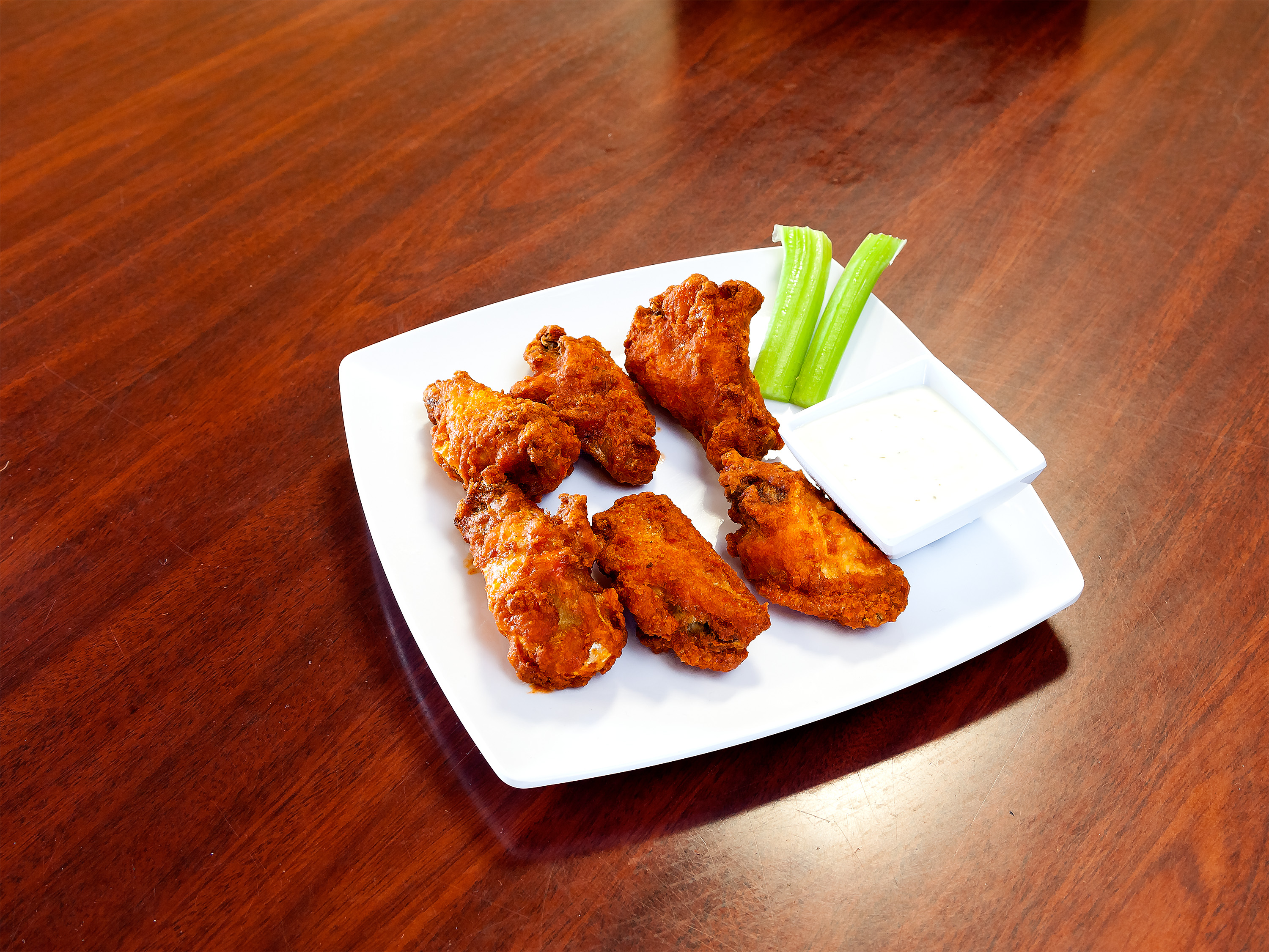 Order Traditional Wings food online from Pizza Roma store, El Cerrito on bringmethat.com