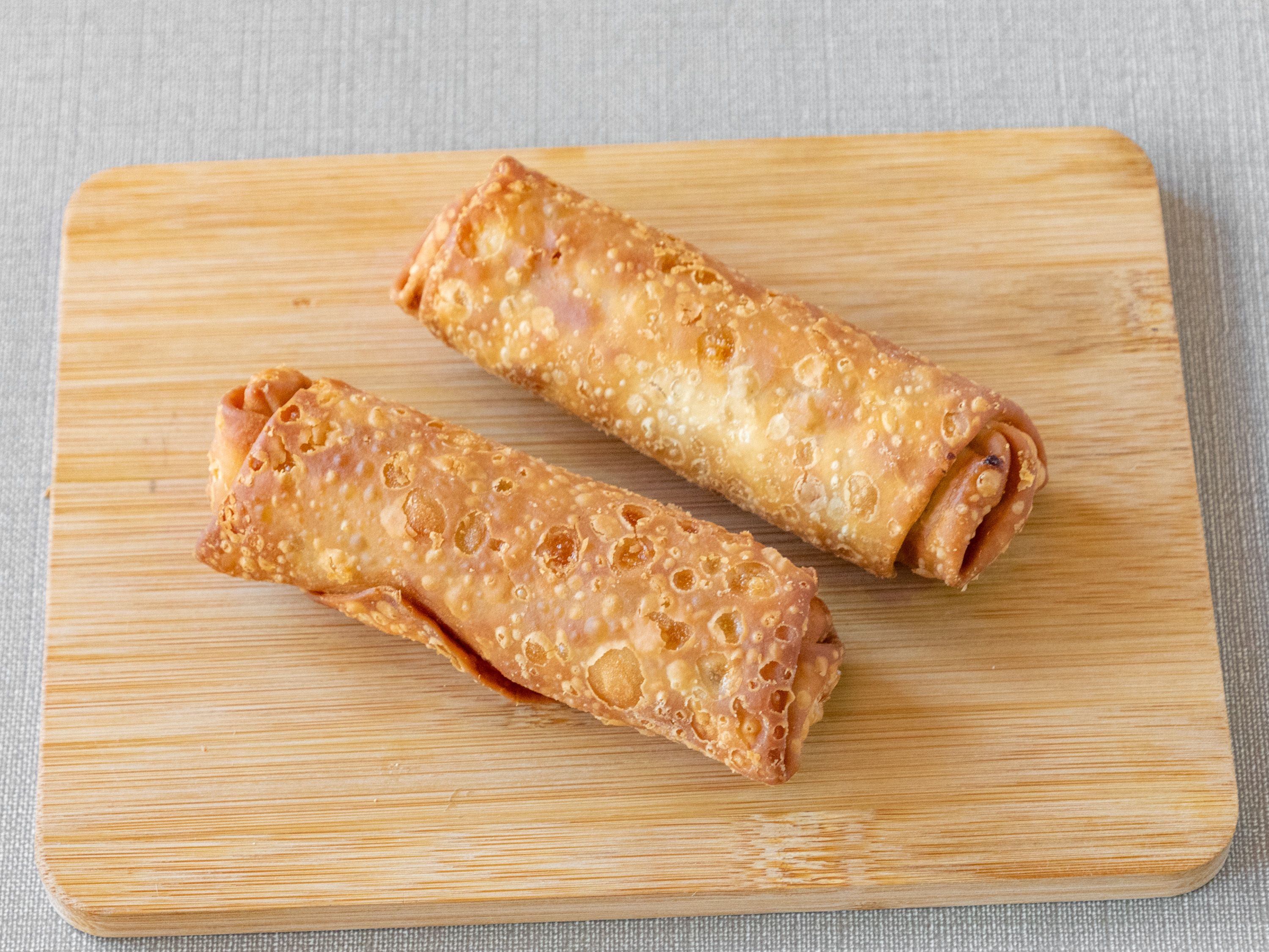 Order Vegetable Egg Roll food online from Asian Chao store, Pottstown on bringmethat.com