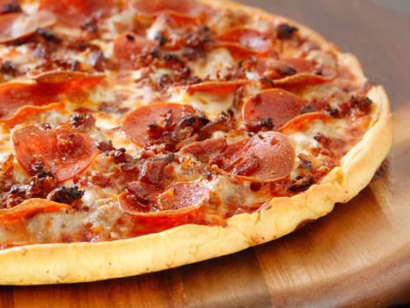 Order Chicago's Best Pizza food online from Home Run Inn Pizza store, Chicago on bringmethat.com