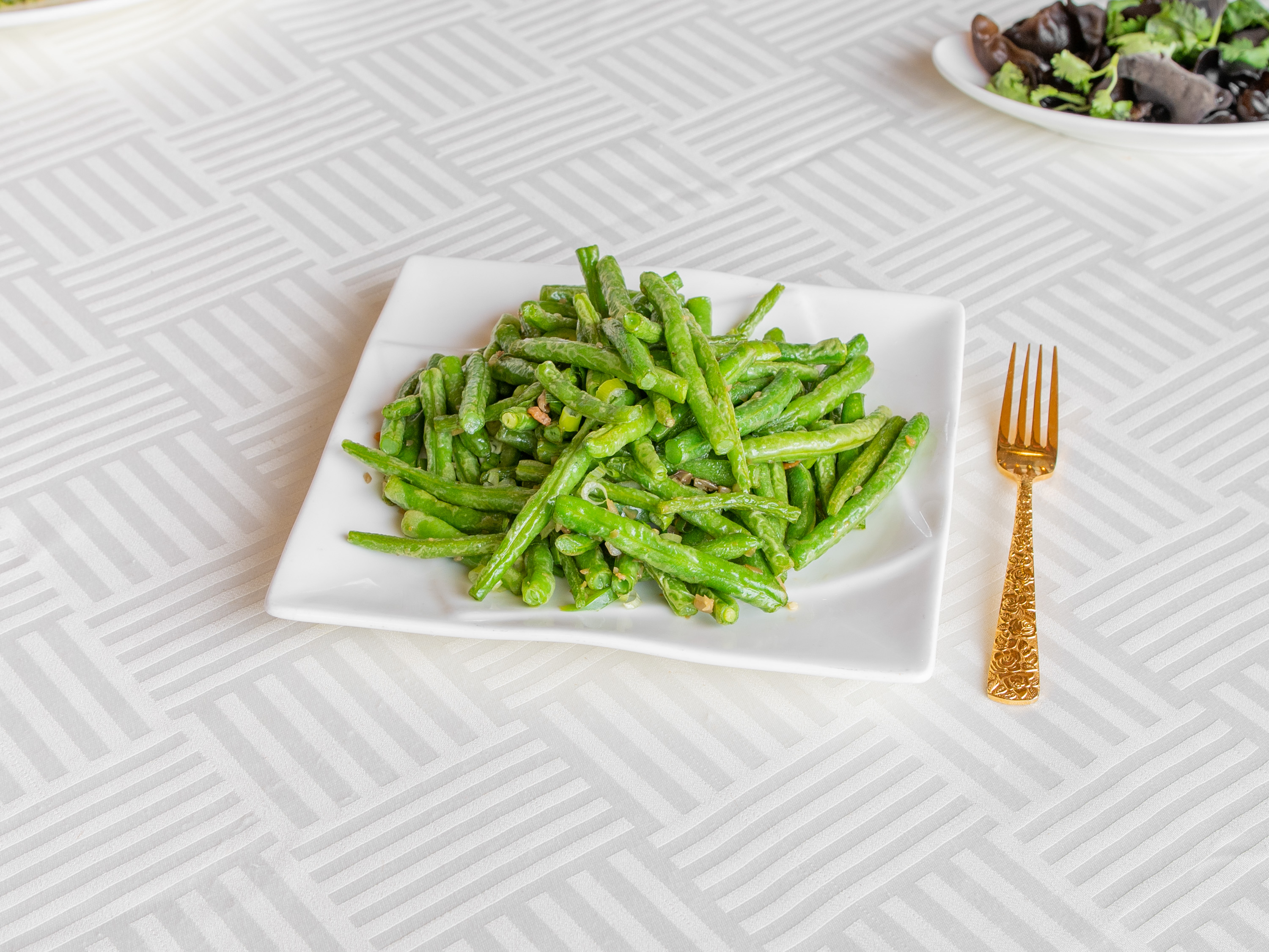Order String Bean with Ground Pork 乾煸四季豆  food online from Full House Seafood Restaurant store, Arcadia on bringmethat.com