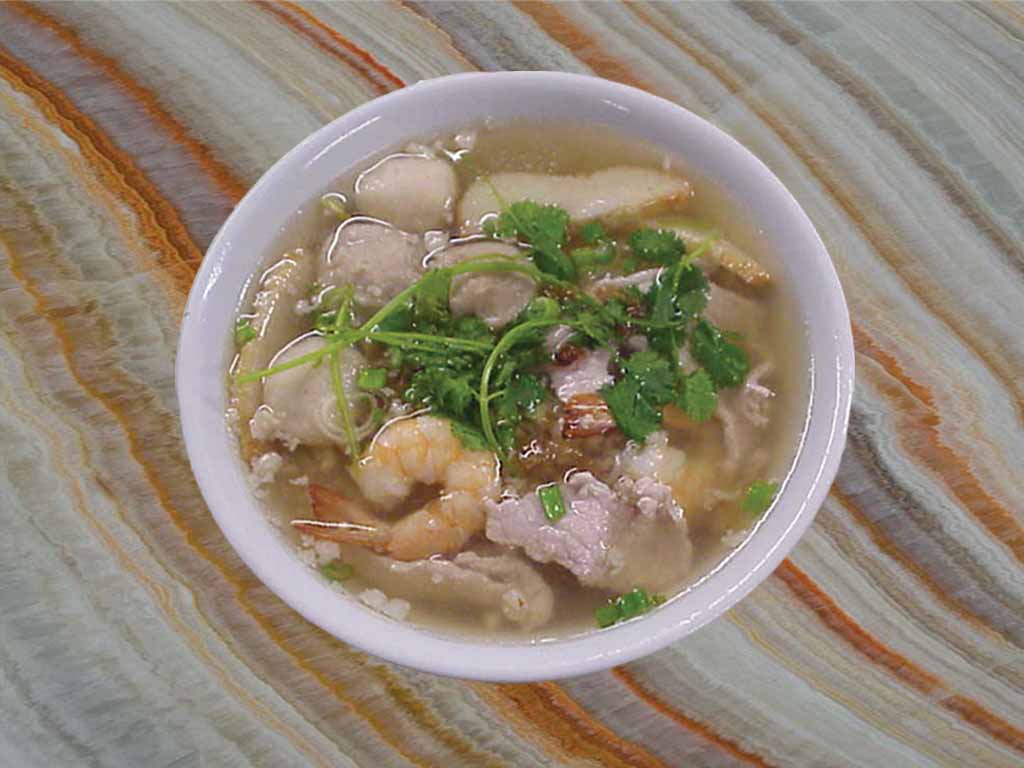 Order 115. Cambodian Small Rice Noodle Soup food online from San Sun store, San Francisco on bringmethat.com