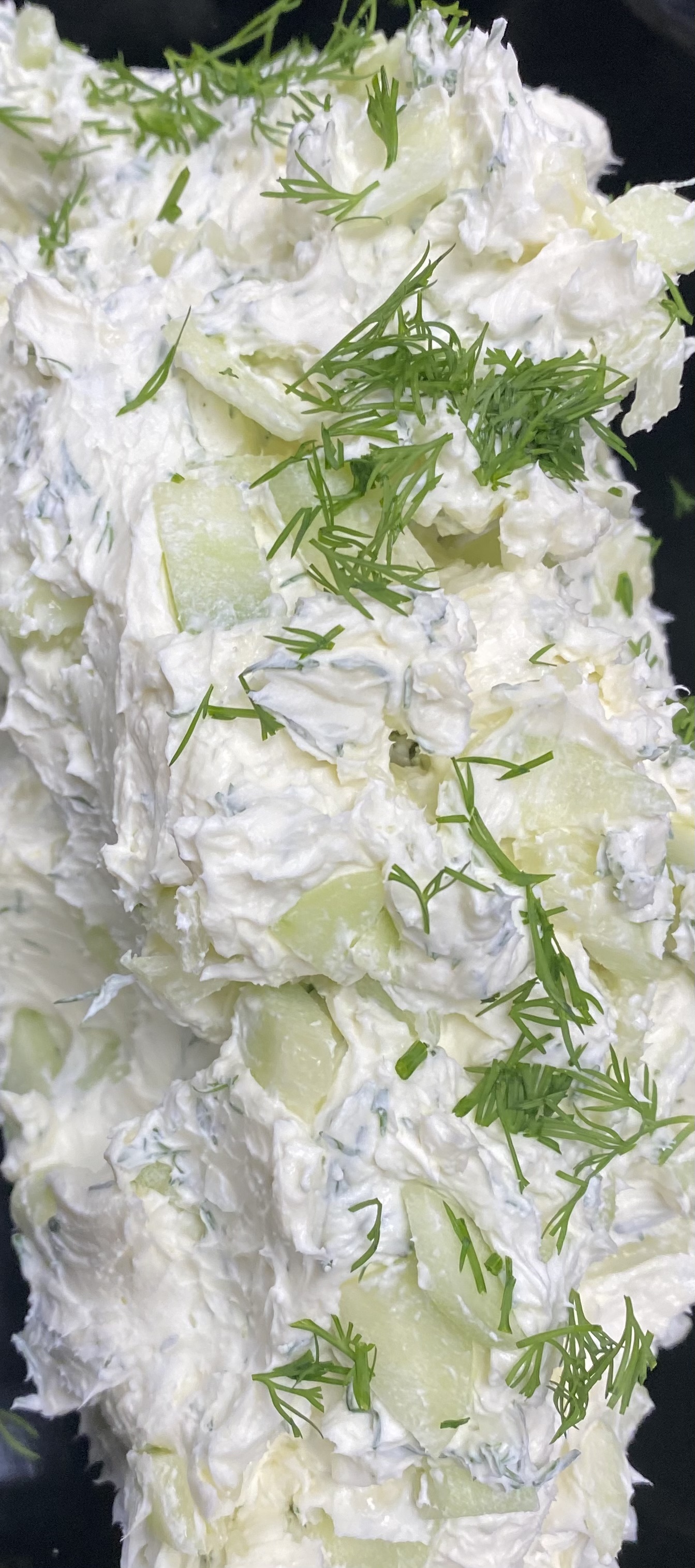 Order Cucumber Dill Cream Cheese food online from Max Bialystok & Company store, Long Beach on bringmethat.com