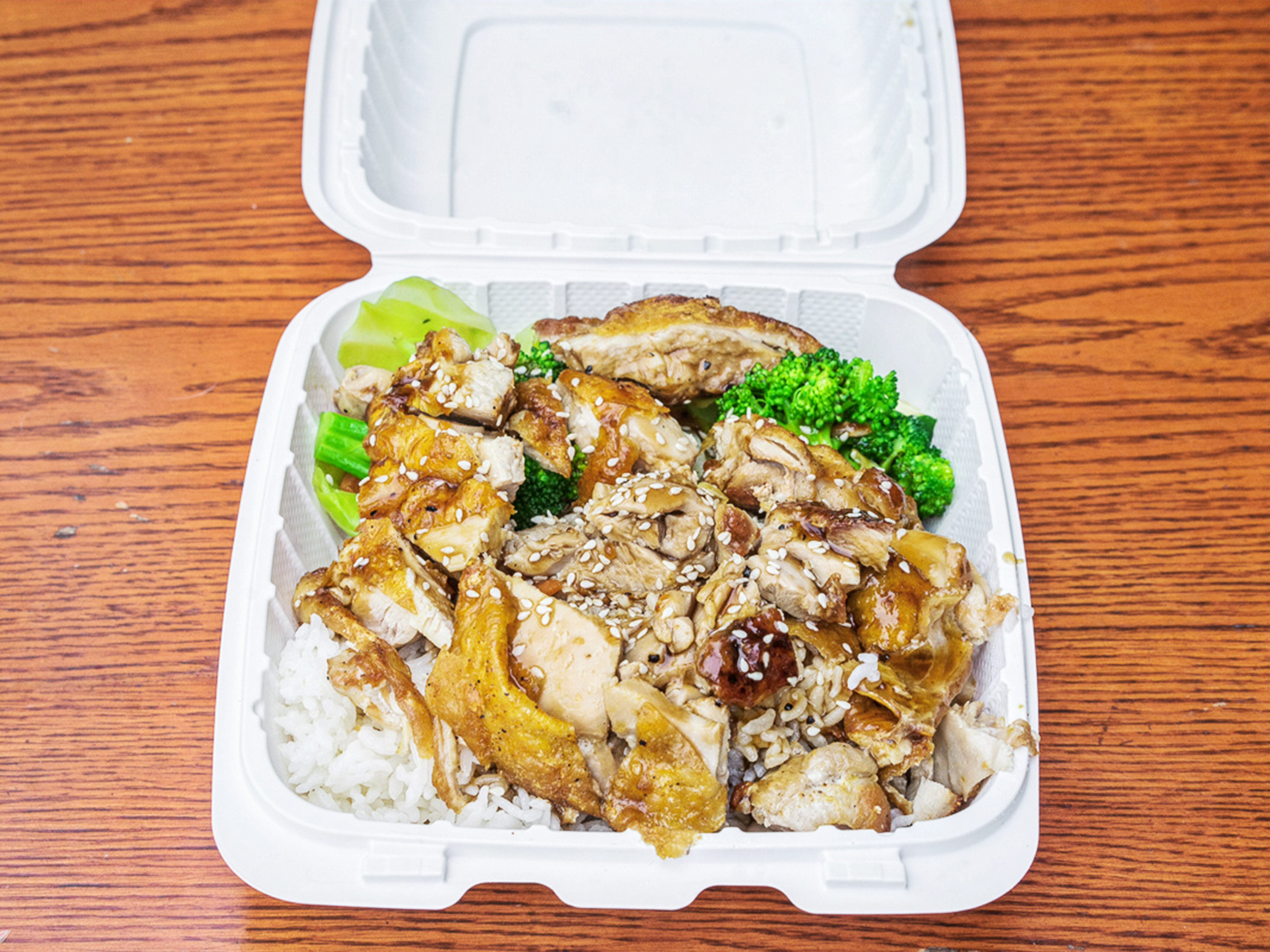 Order Teriyaki Chicken food online from Saku Asian Kitchen store, Oxnard on bringmethat.com