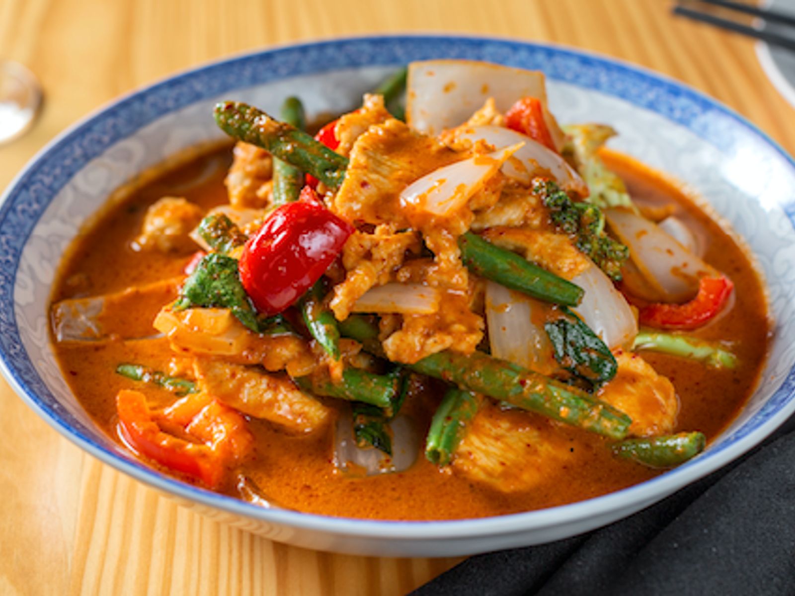 Order Spicy Red Curry 红咖喱类 food online from Lao sze chuan (evanston) store, Evanston on bringmethat.com