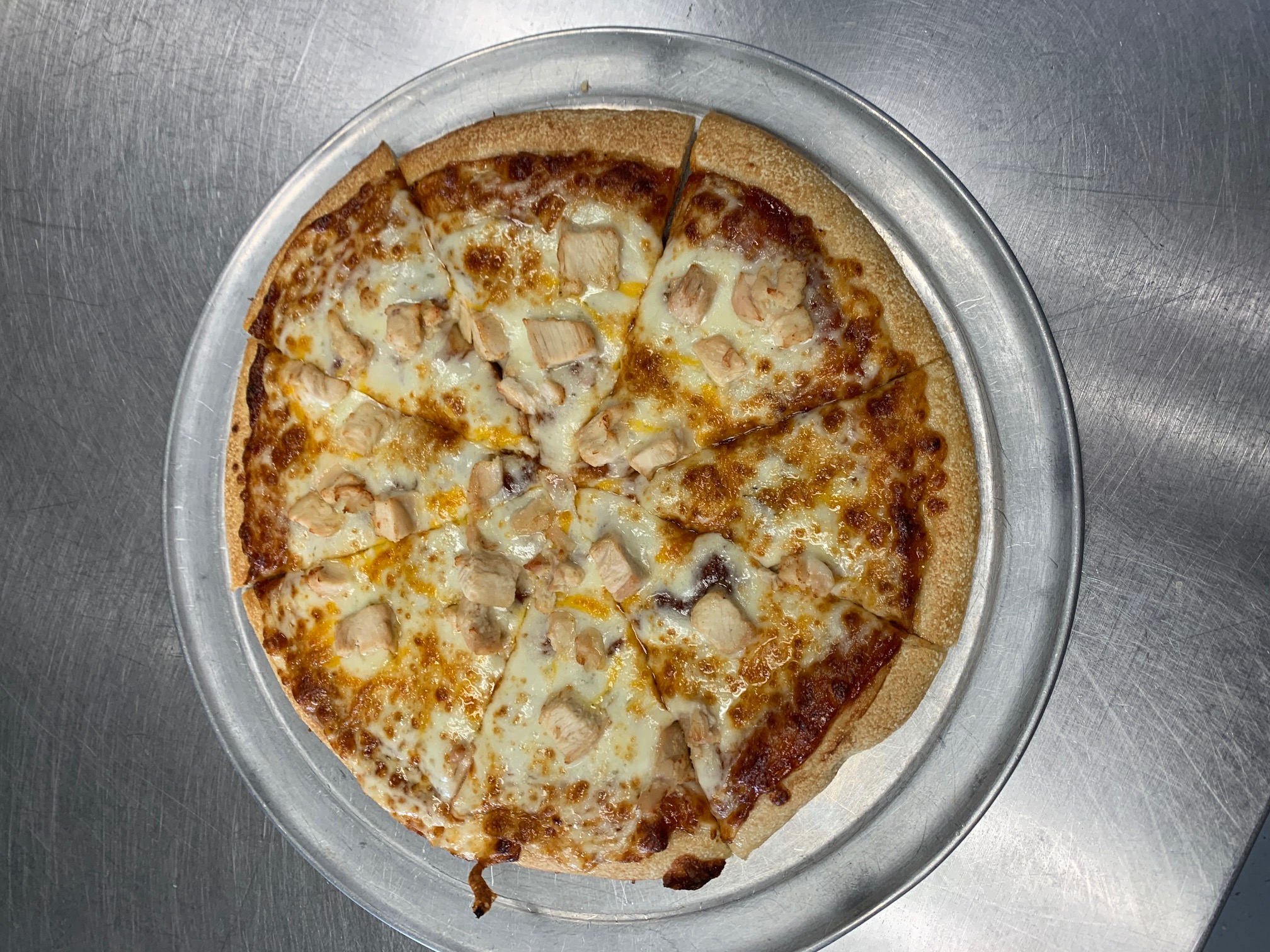Order BBQ Chicken Pizza food online from In Out Pizza store, Morristown on bringmethat.com