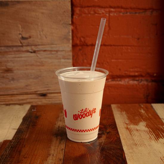 Order MILKSHAKE - COFFEE ALMOND FUDGE food online from Lil Woody's store, Seattle on bringmethat.com