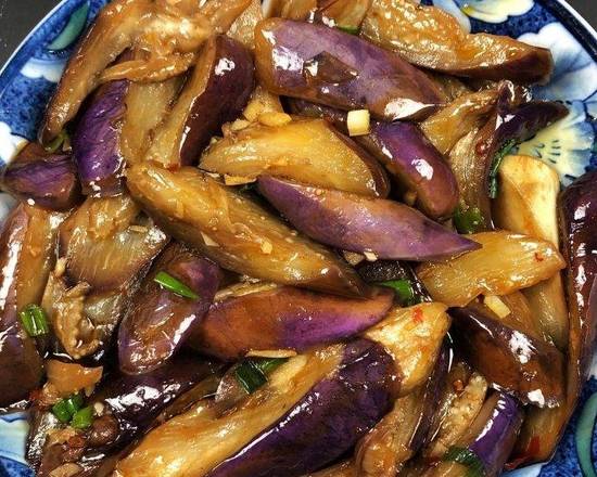 Order Chinese Eggplant with Garlic Sauce food online from Green Leaf Restaurant store, Fairview on bringmethat.com