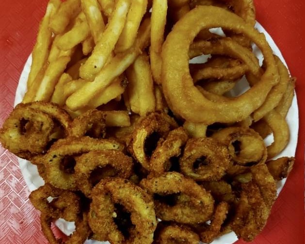 Order - Calamari Plate food online from Pizza Queen store, Providence on bringmethat.com