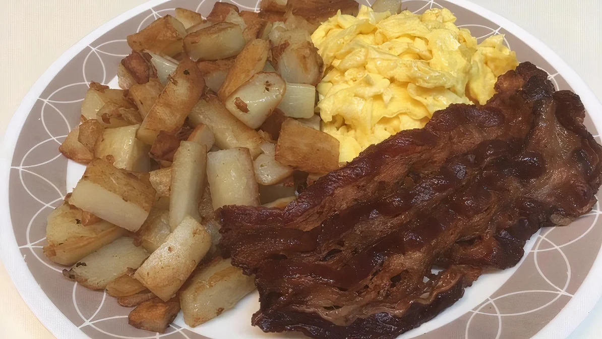 Order Home Fries Platter with Beef food online from Lee Family Deli store, Camden on bringmethat.com