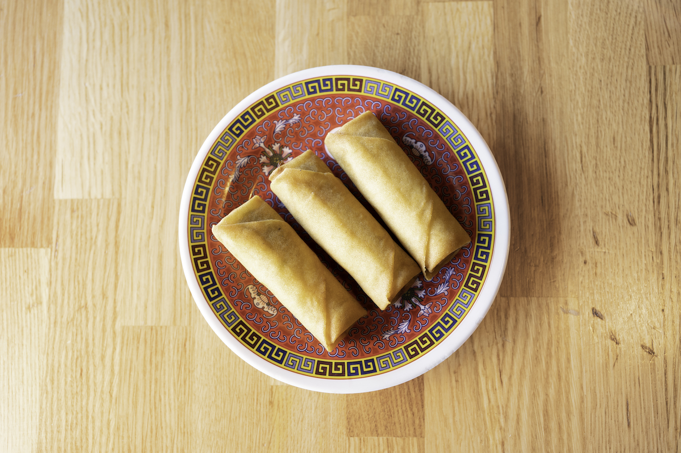 Order 3 Vegetarian Egg Rolls food online from Gk Mongolian Bbq store, Tracy on bringmethat.com