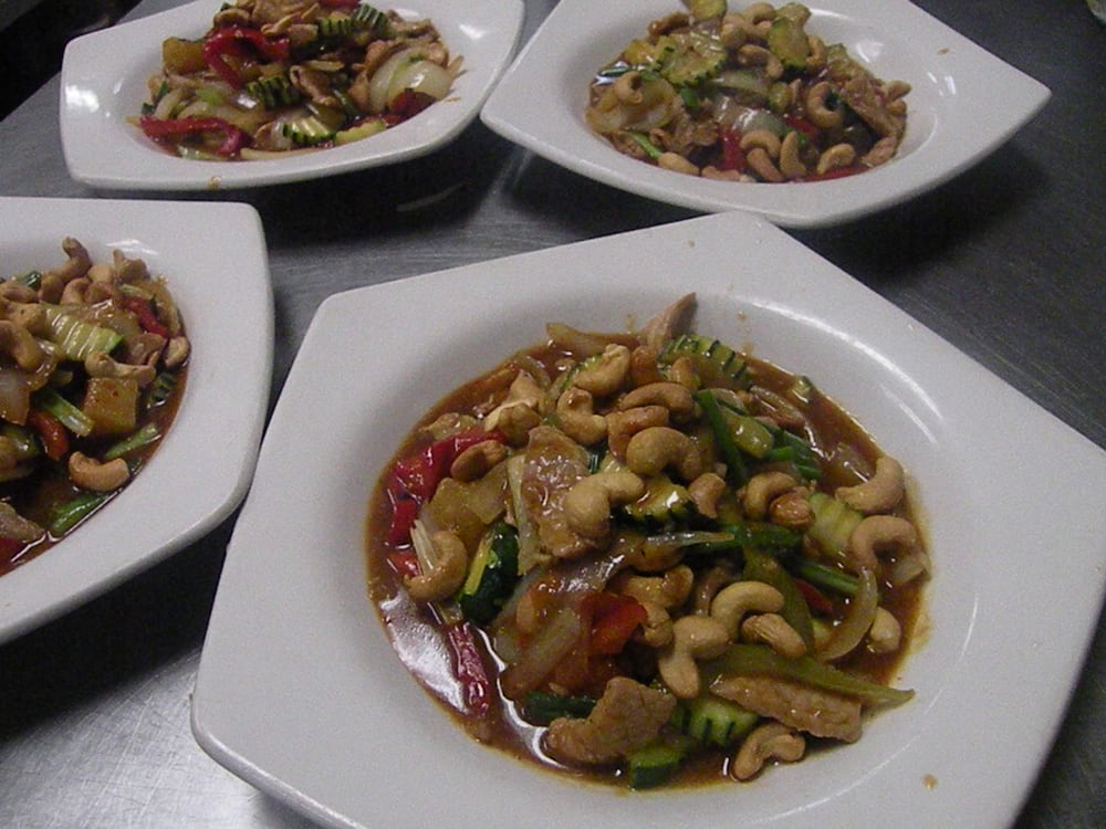 Order Cashew Nuts food online from Thailand Restaurant store, Clark on bringmethat.com