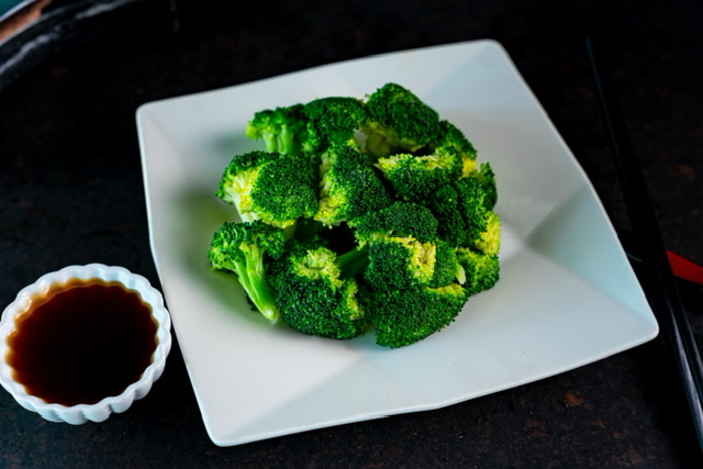 Order Steamed Broccoli App food online from Kinha Sushi store, Garden City on bringmethat.com