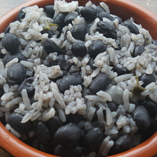 Order Moro - Mixed Rice and Beans food online from Chicken Road store, Bellmore on bringmethat.com