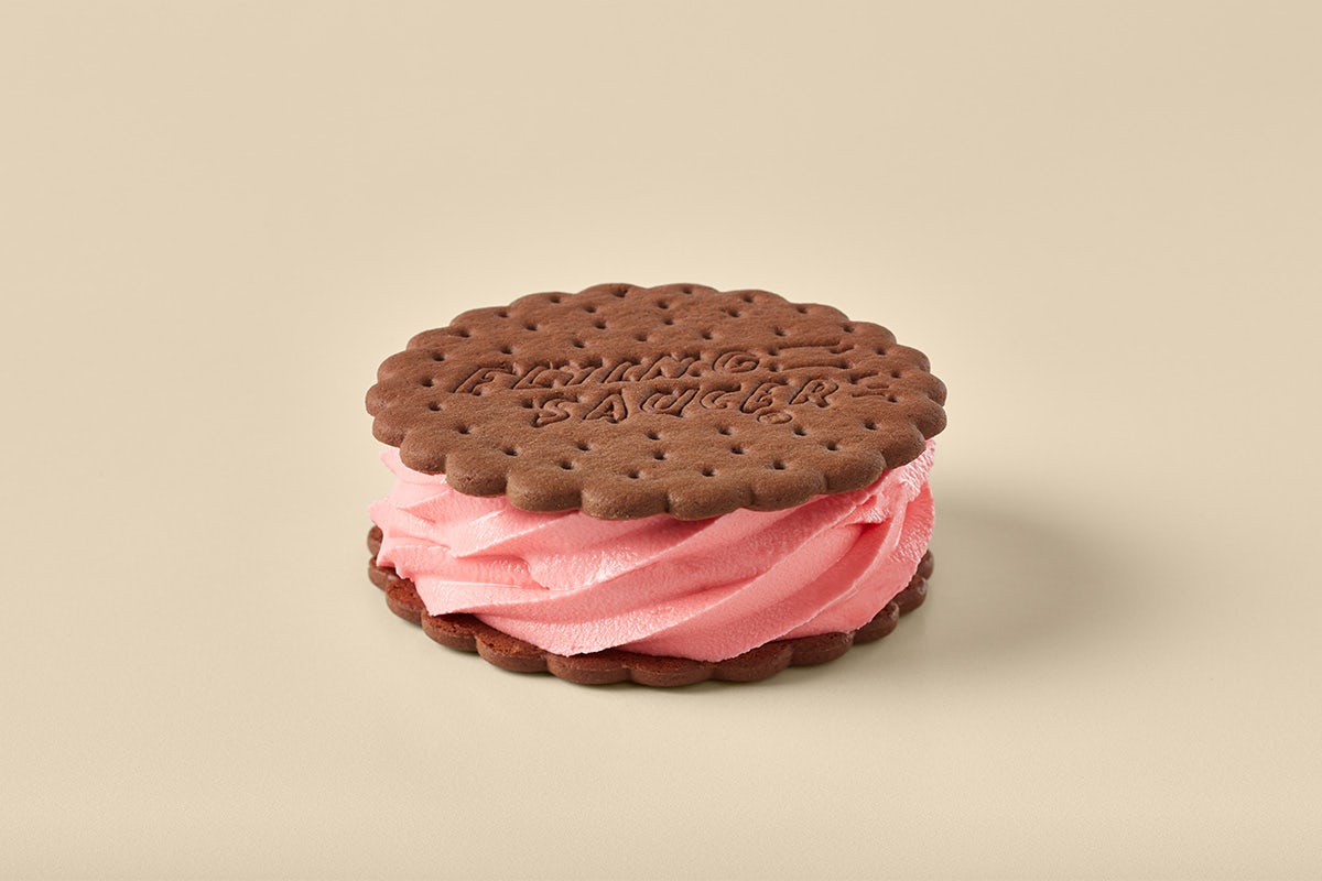Order Strawberry Flying Saucer® food online from Carvel store, Roslyn Heights on bringmethat.com