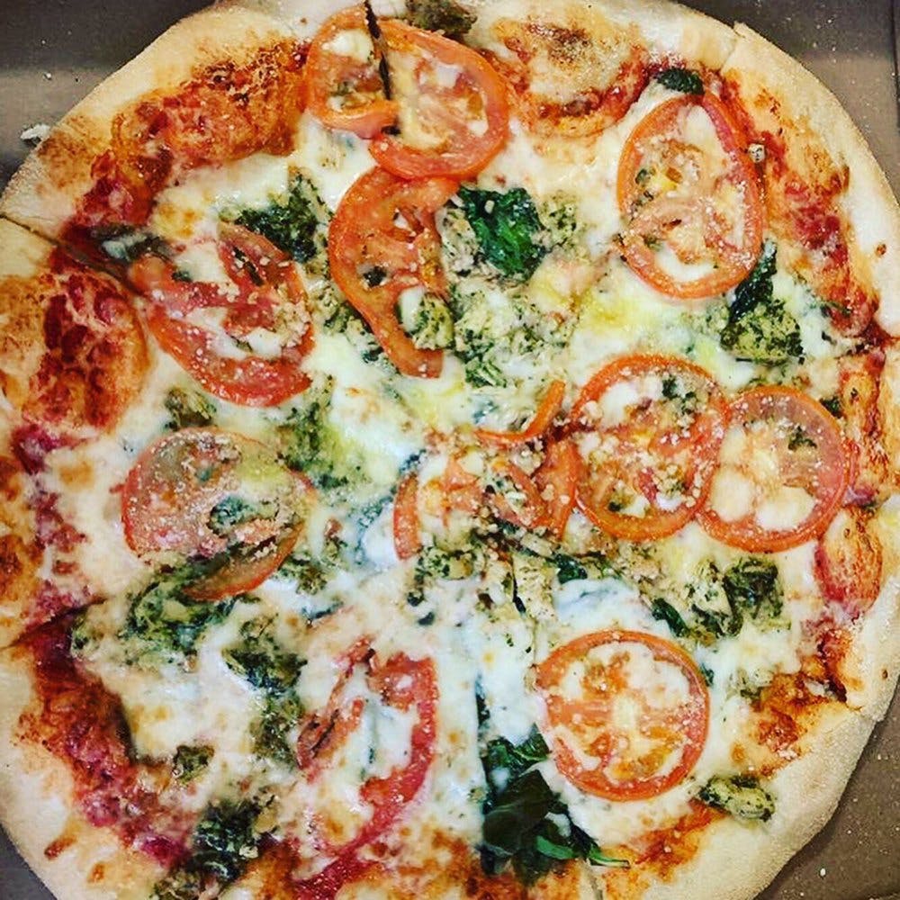 Order Valeria's Garden Pizza - Medium 14'' food online from Pizza By Rocco store, Natick on bringmethat.com