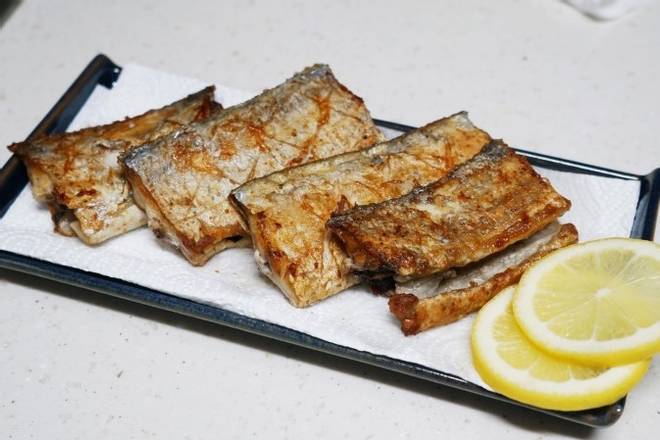 Order Broiled Cutlassfish (Galchi Gui) food online from Koreana Restaurant store, Beaverton on bringmethat.com