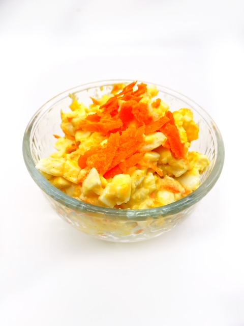 Order ½ Pint Egg Salad food online from Burnt Offerings store, Las Vegas on bringmethat.com