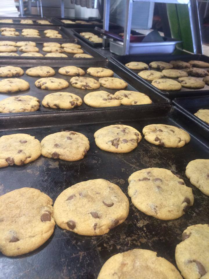 Order Homemade Chocolate Chip Cookies food online from The Original Pizza Place store, Marietta on bringmethat.com