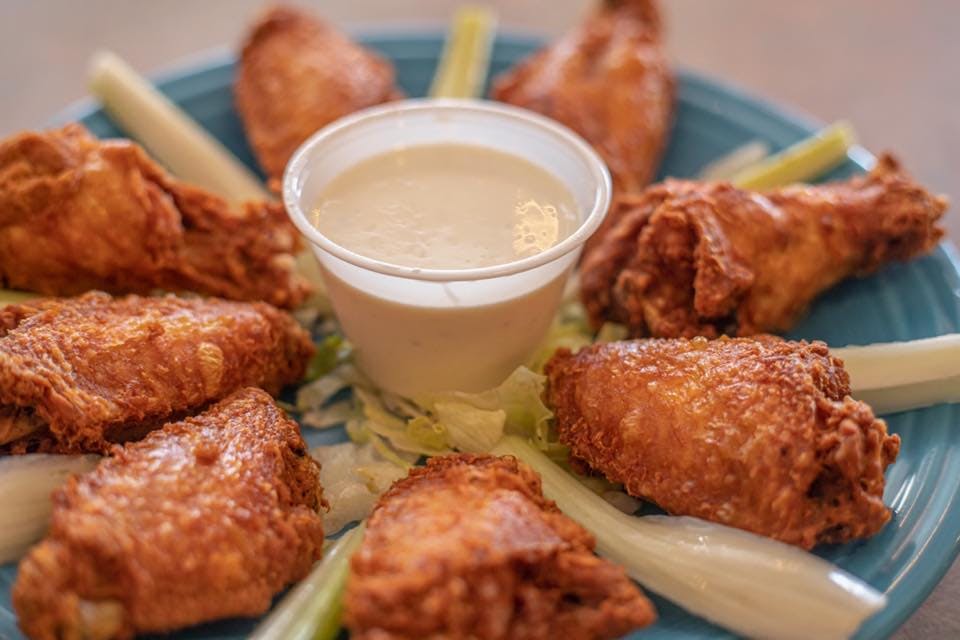 Order Buffalo Chicken Wings - 8 Pieces food online from Elizabeth's Pizza store, Greensboro on bringmethat.com
