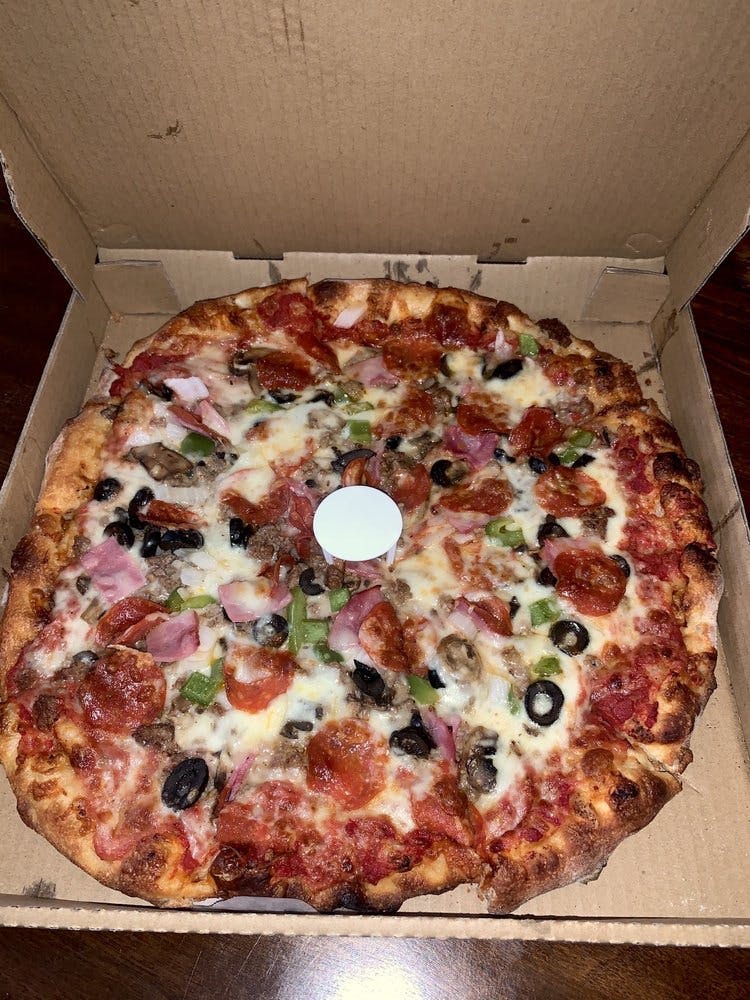 Order Black Bear Deluxe Pizza - Personal 10" food online from Black Bear Pizza store, Asheville on bringmethat.com
