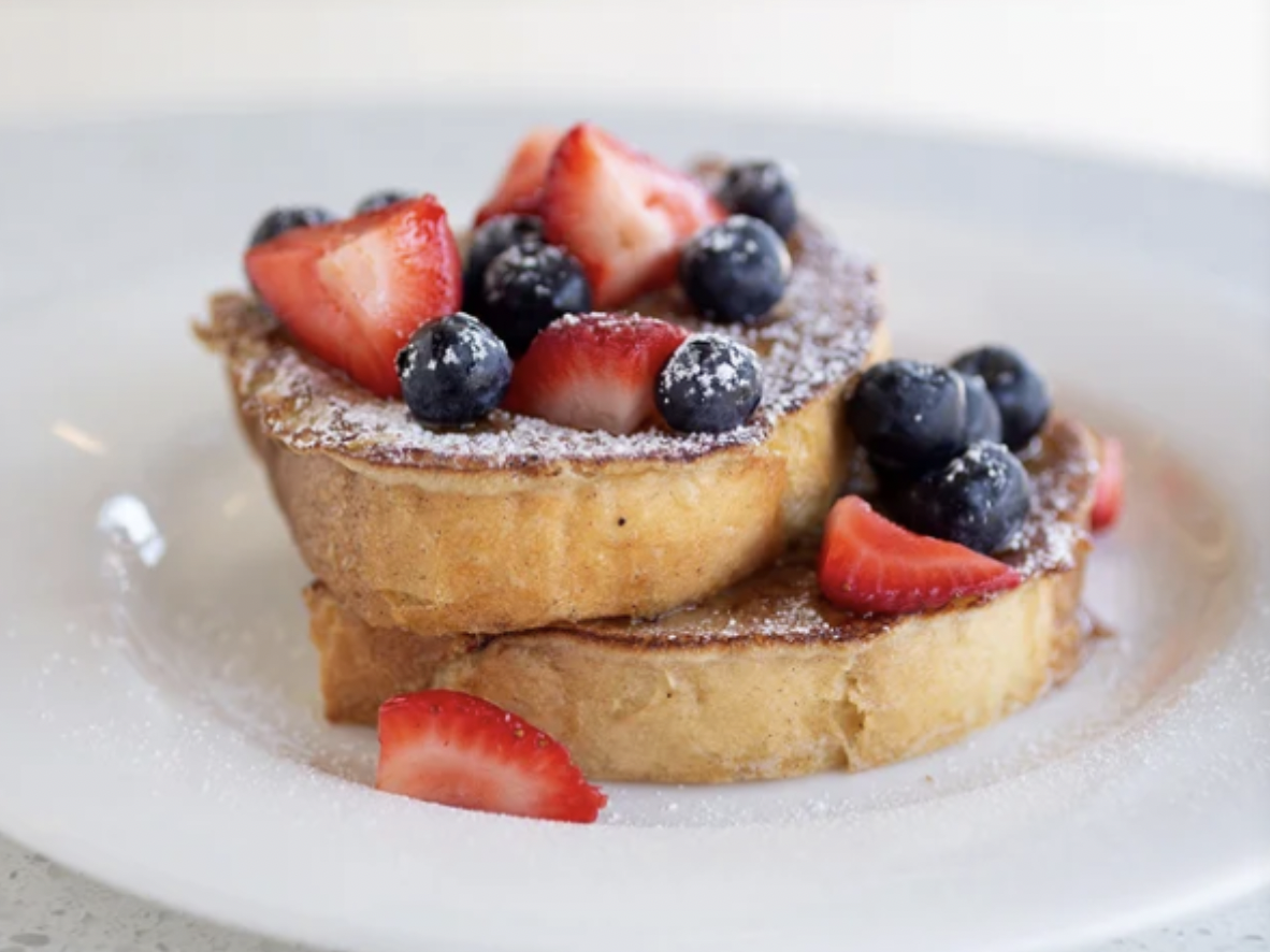 Order Traditional French Toast food online from Copa Vida store, Pasadena on bringmethat.com