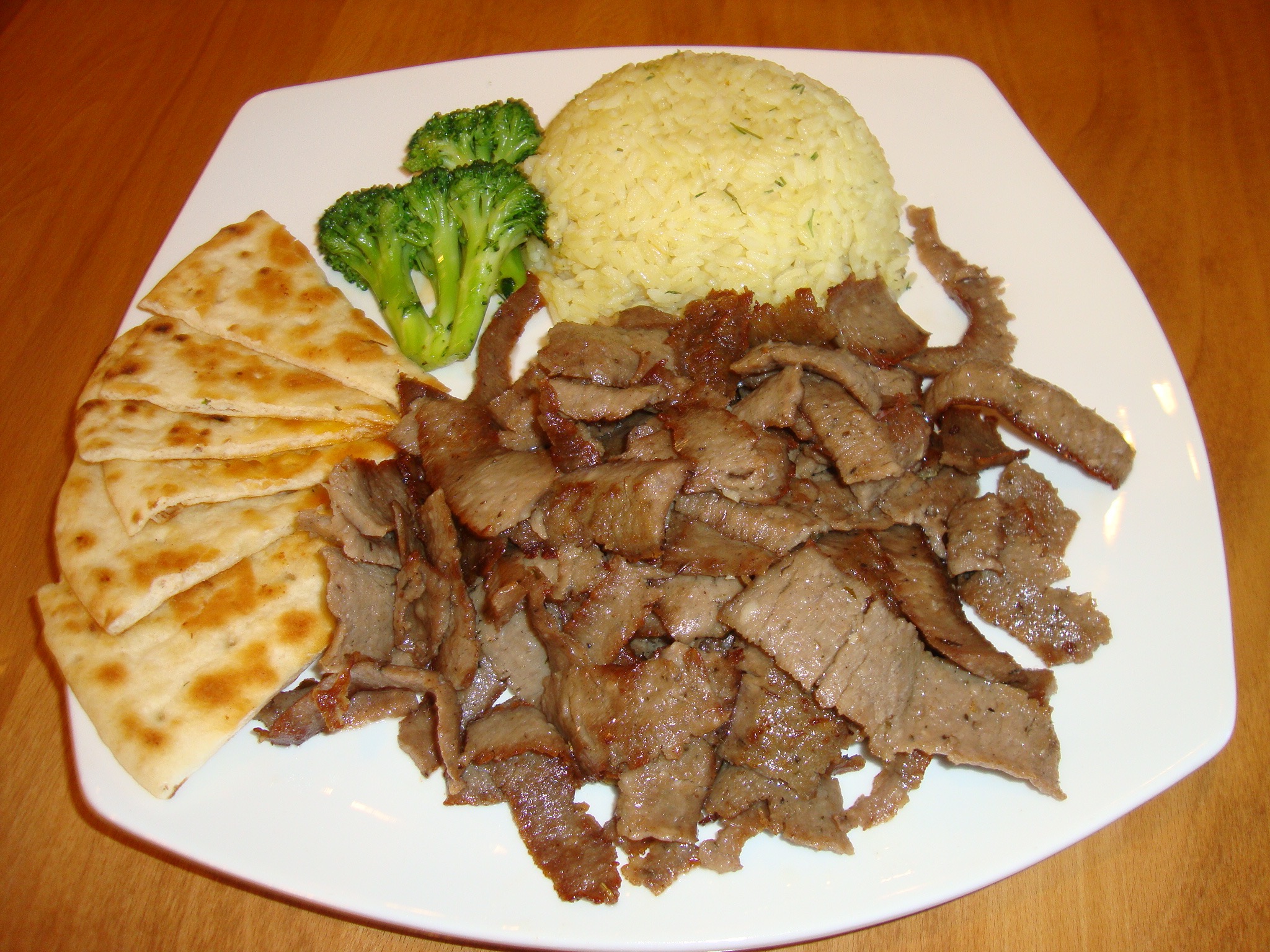 Order Beef and Lamb Gyro Platter food online from Yummy Gyro store, Willston Park on bringmethat.com