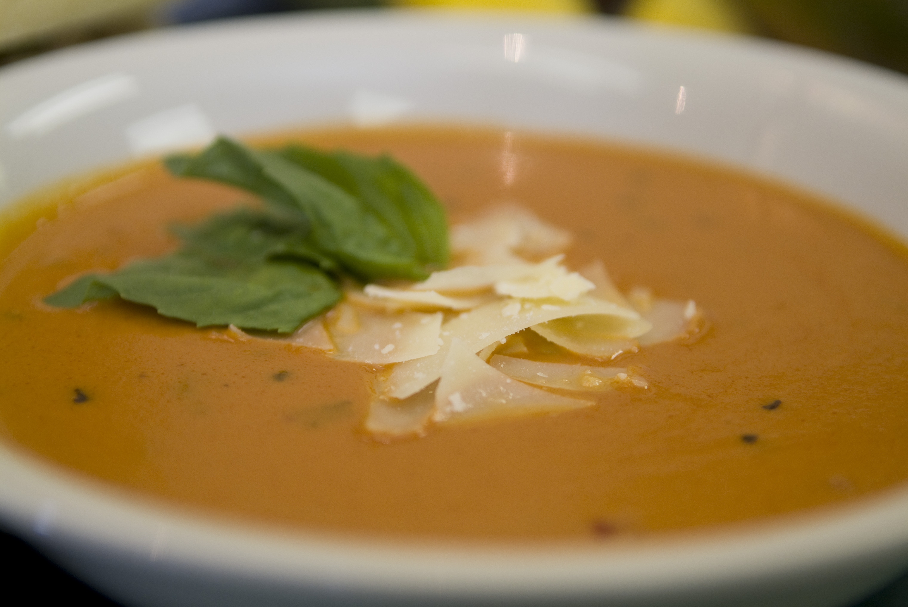 Order Tomato Bisque  food online from Aloha Salads store, Kapolei on bringmethat.com