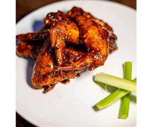 Order Whole Wings food online from Mad Rex Restaurant & Virtual Reality Lounge store, Philadelphia on bringmethat.com