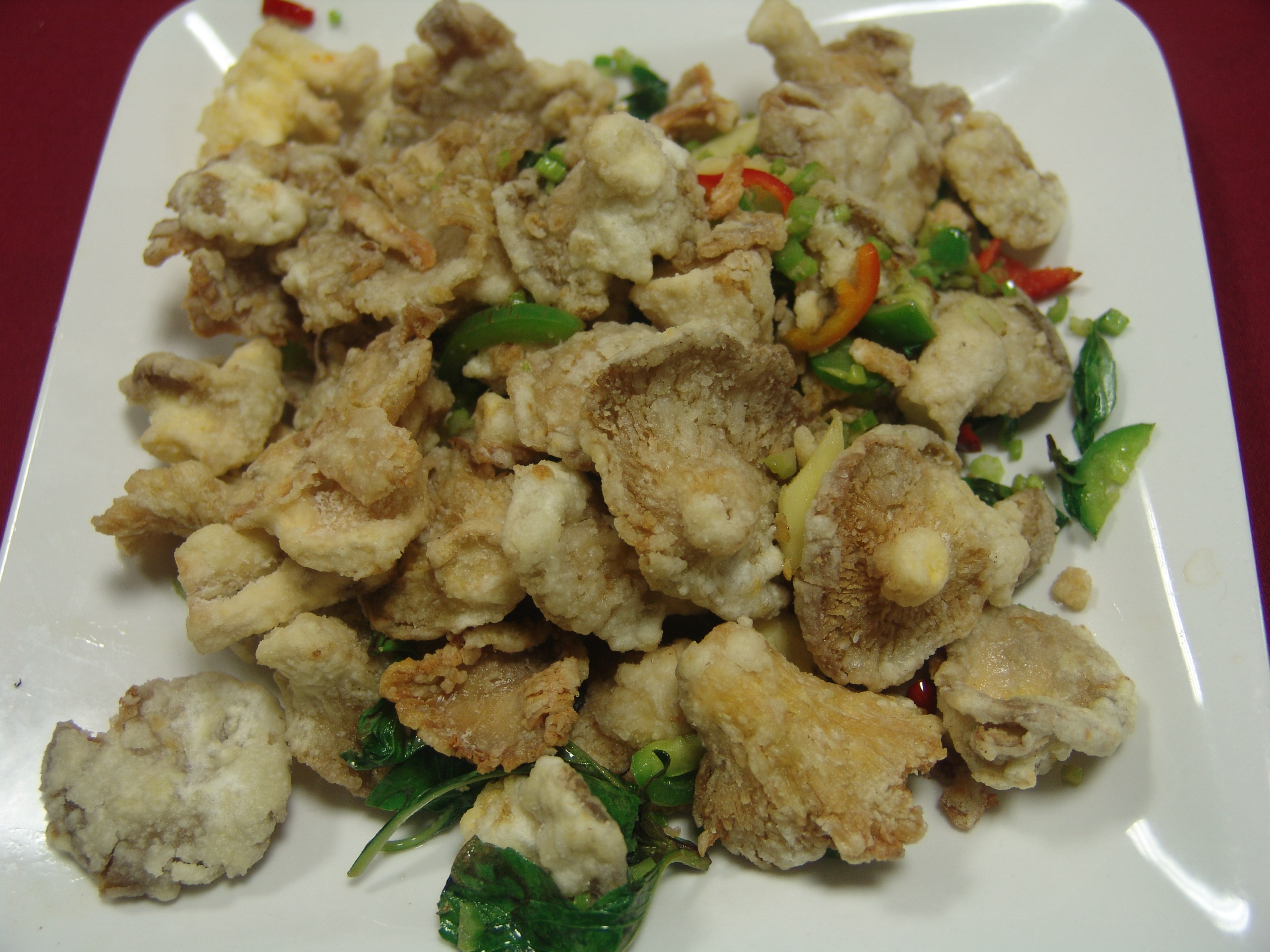 Order Crispy Oyster Mushroom 椒鹽蠔菇 food online from Vege Paradise store, San Gabriel on bringmethat.com