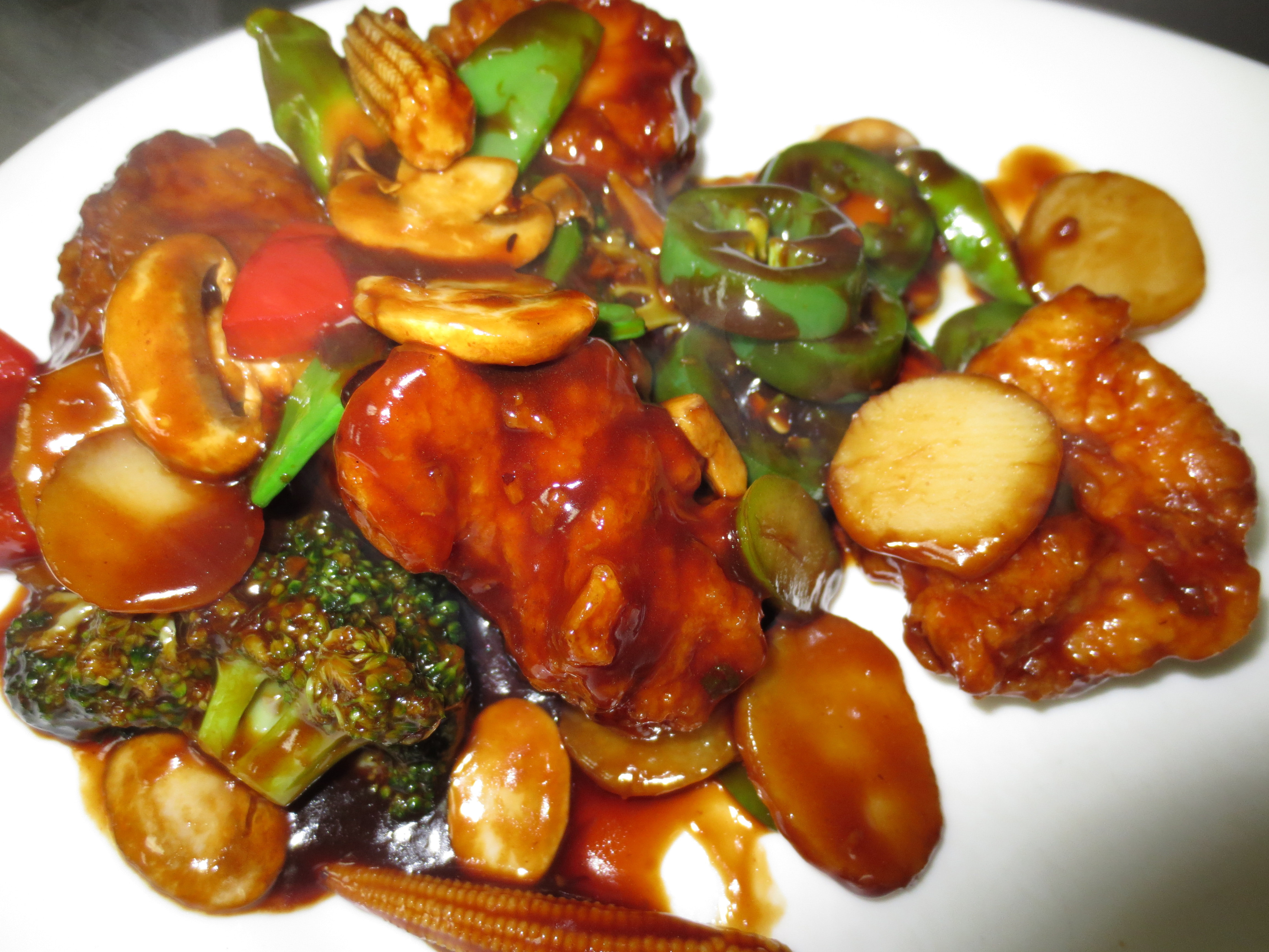 Order 107. Chicken Hunan Style food online from Panda Garden store, Newtown on bringmethat.com
