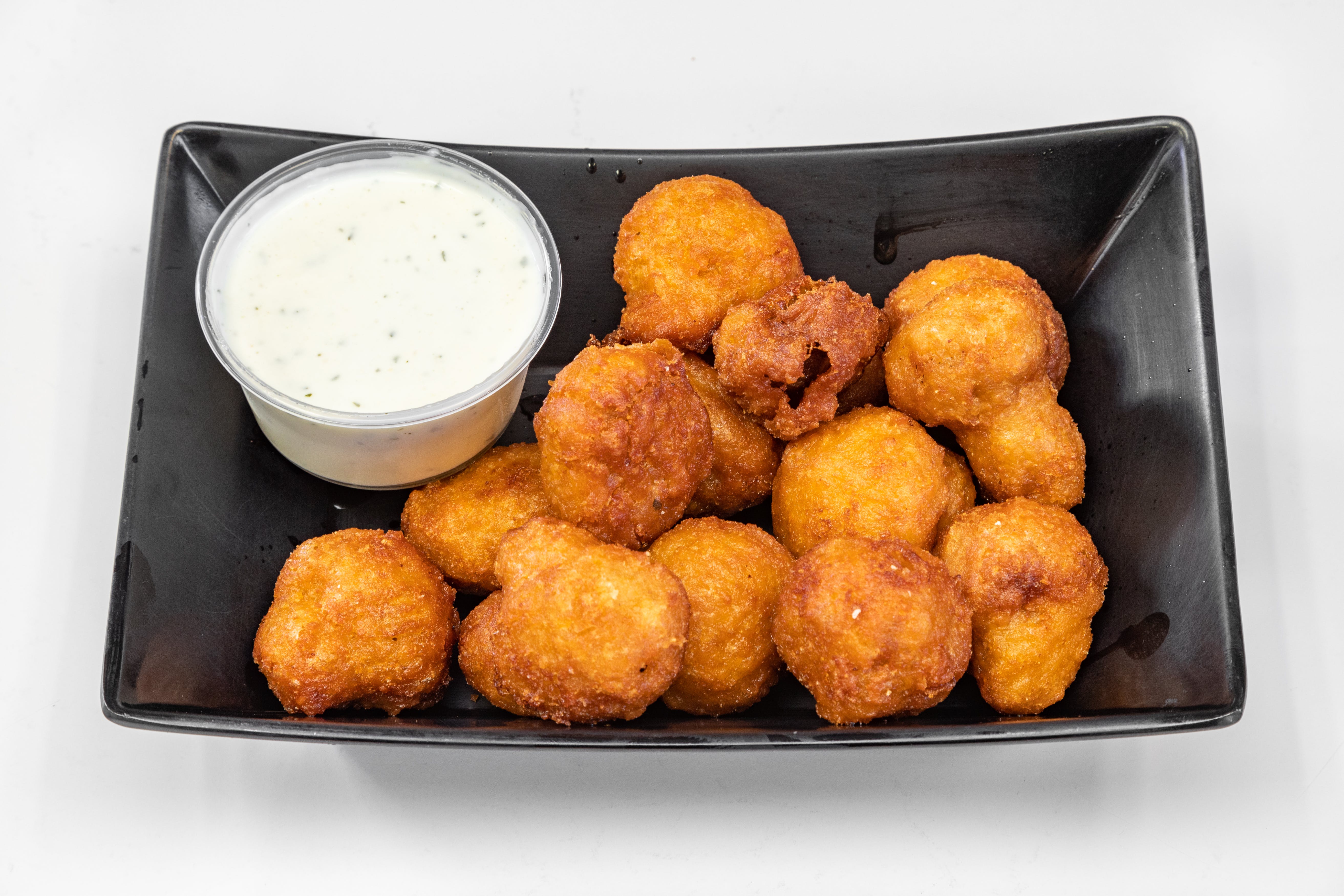 Order Fried Mushrooms - Appetizer food online from Shane Pizza On 87 store, Chandler on bringmethat.com