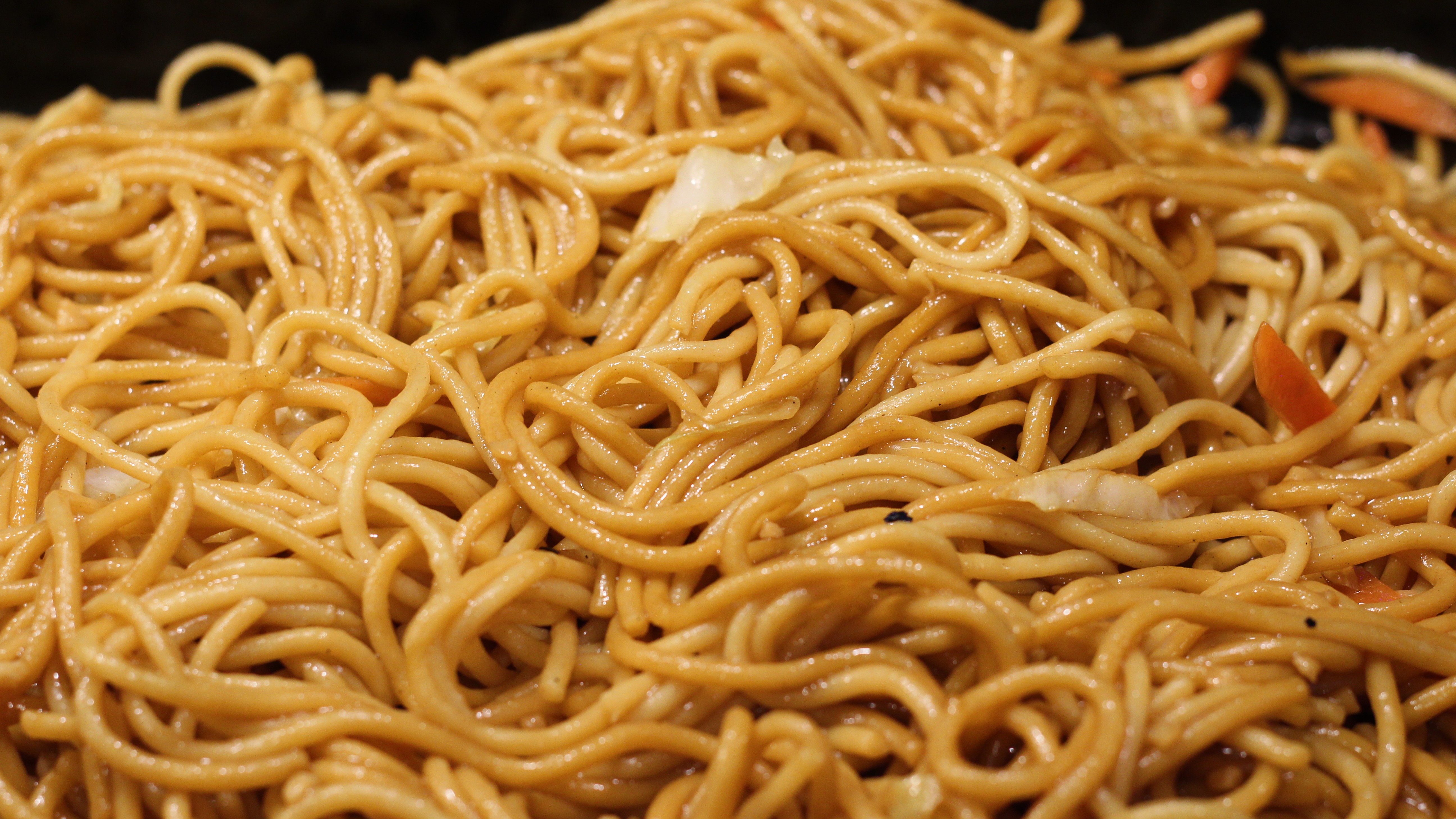 Order Lo Mein (Party Tray) food online from Captain King Seafood City store, Memphis on bringmethat.com