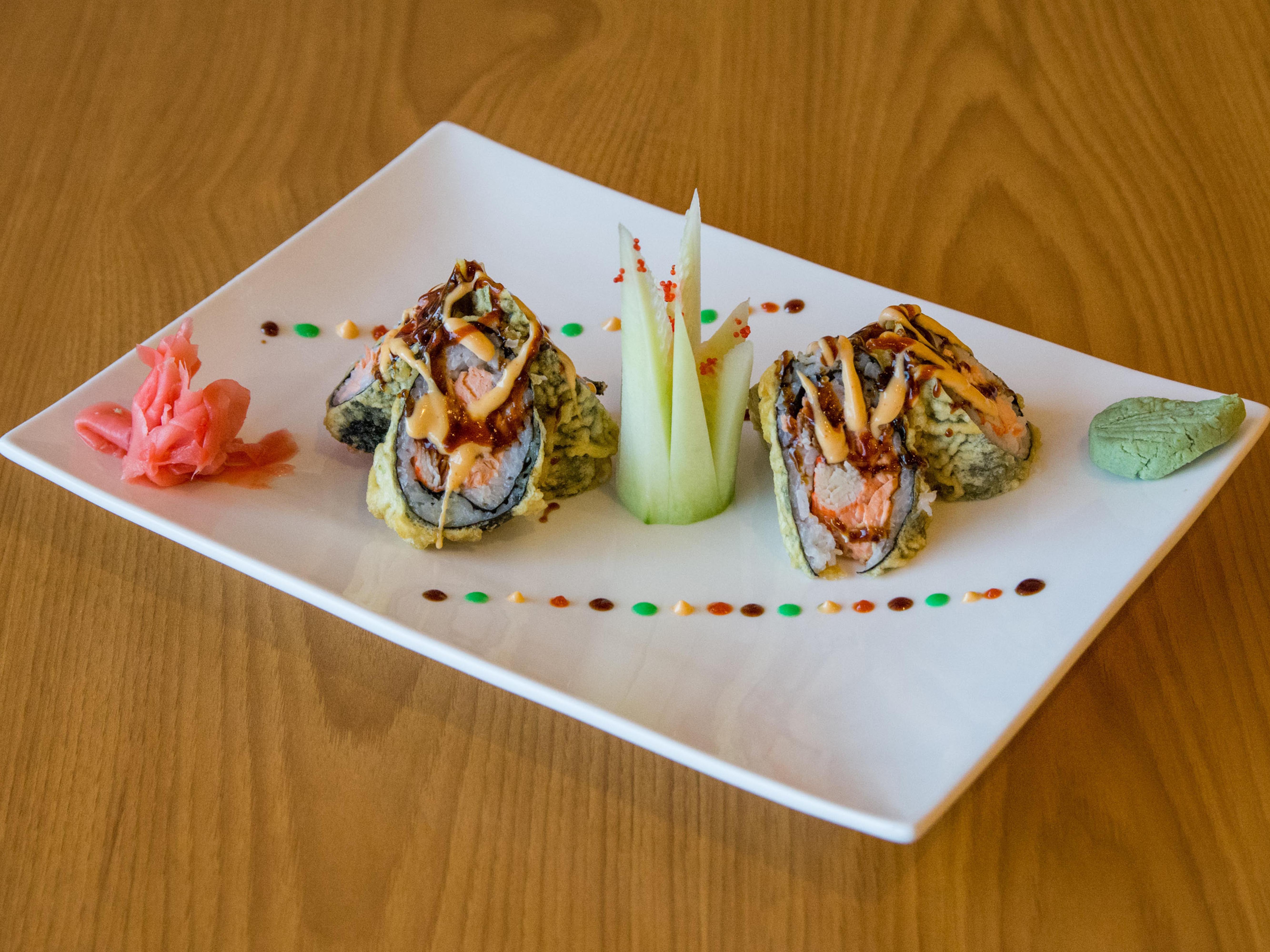Order M2. Hot Hot Roll food online from Daily Sushi store, Parkville on bringmethat.com