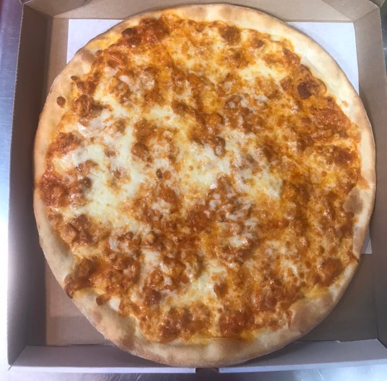 Order Personal Buffalo Chicken Pizza - Personal food online from Davila's Pizza & Restaurant store, Hackettstown on bringmethat.com