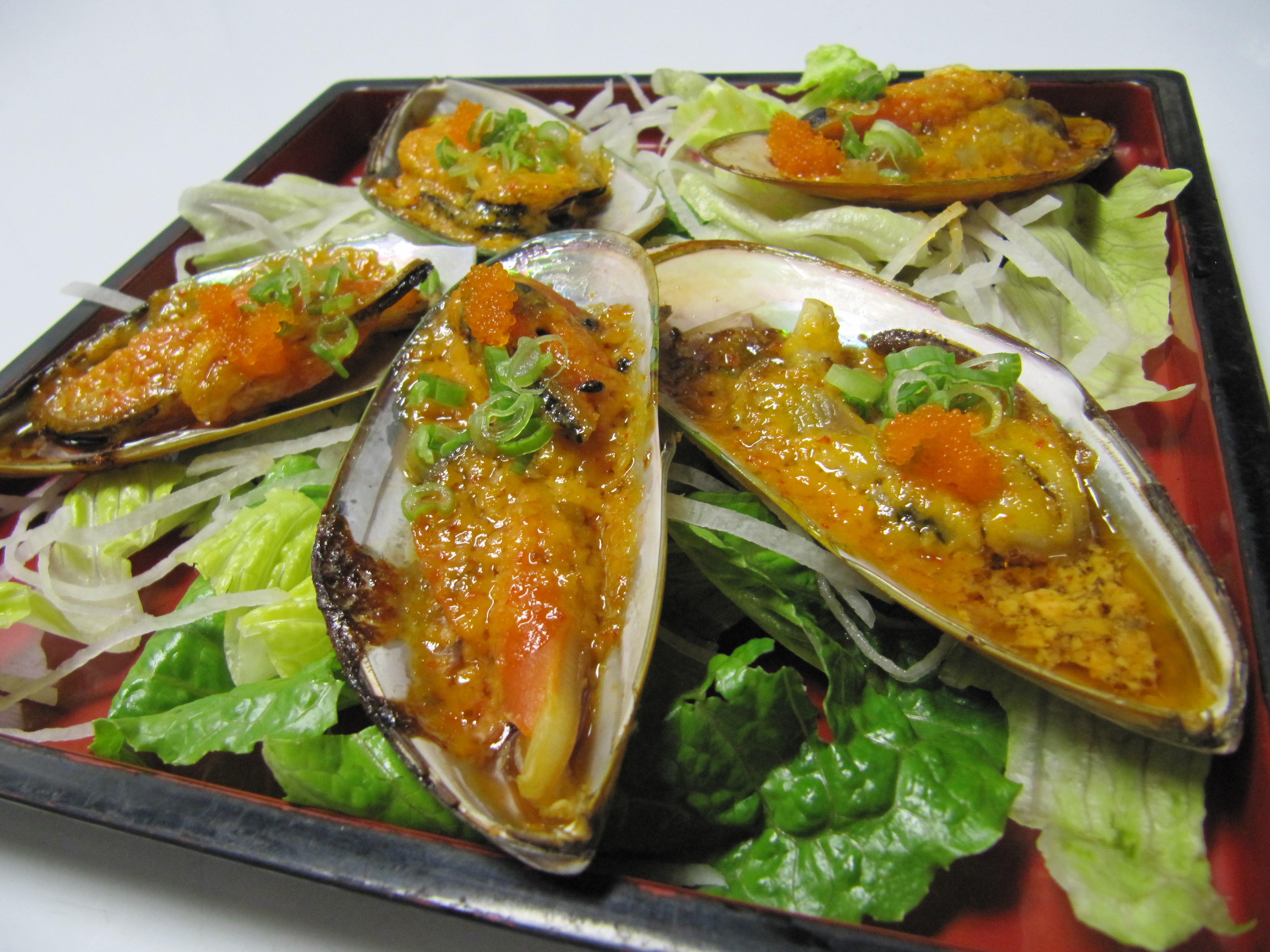 Order Baked Green Mussels food online from House Modern Sushi store, Mesa on bringmethat.com