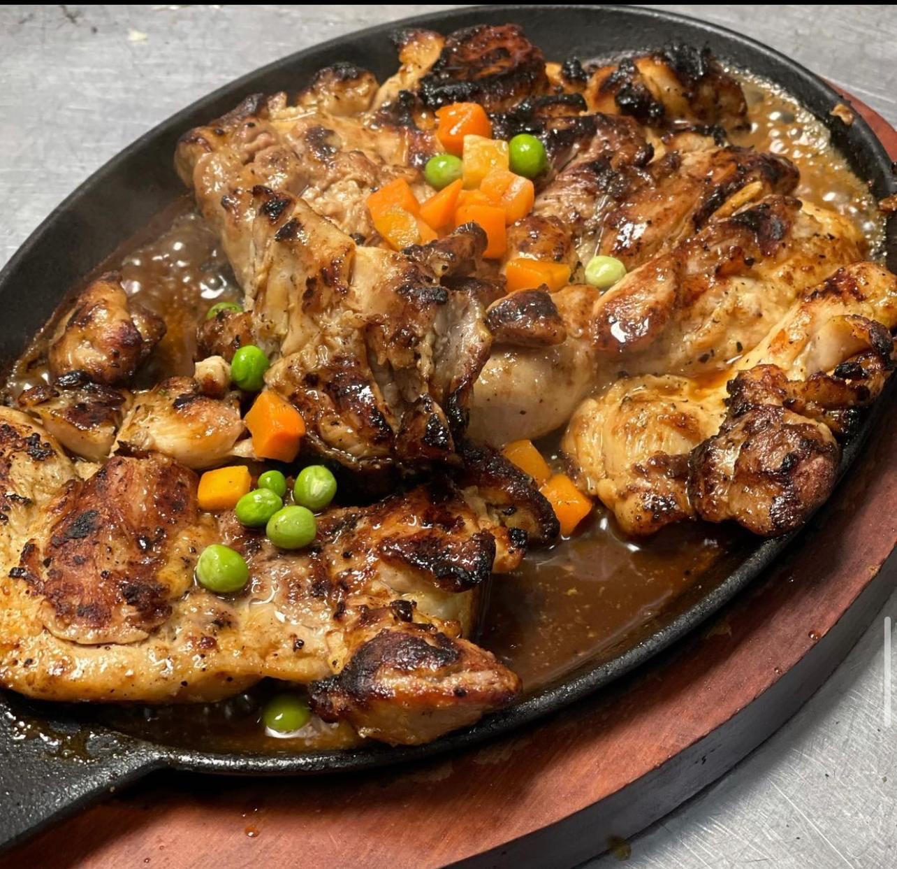 Order Churrasco de Pollo / Grilled Chicken Churrasco food online from Mr. Mario store, College Point on bringmethat.com