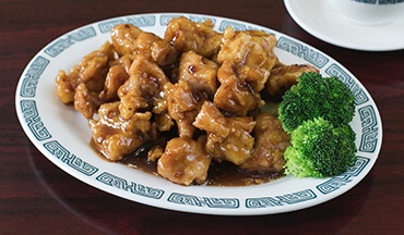 Order F6. General Tsao Chicken food online from Wok Shop Cafe store, San Francisco on bringmethat.com