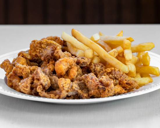 Order 1/2 Gizzard Combo food online from Wings R King Express store, Birmingham on bringmethat.com