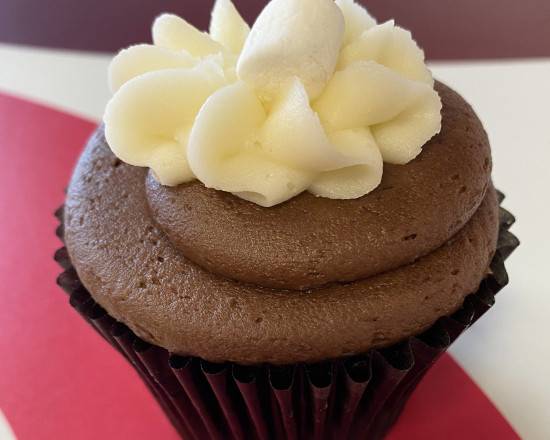 Order Hot Chocolate food online from Yummy Cupcakes - Bloomfield Hills store, Bloomfield Hills on bringmethat.com