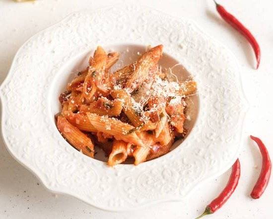 Order Baked Penne food online from Roman'S Pizza Oven store, San Mateo on bringmethat.com