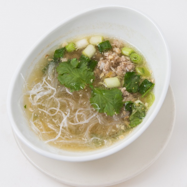 Order S5. Clear Noodle Soup food online from Dokbua Thai Kitchen store, Brookline on bringmethat.com