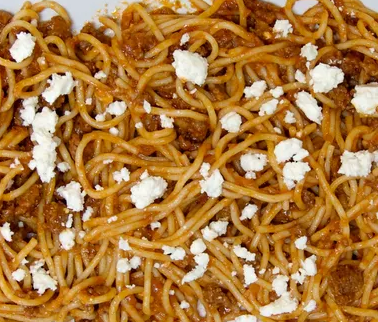 Order Spaghetti Ground Beef Plate food online from Unique Bite Eatery store, Indio on bringmethat.com