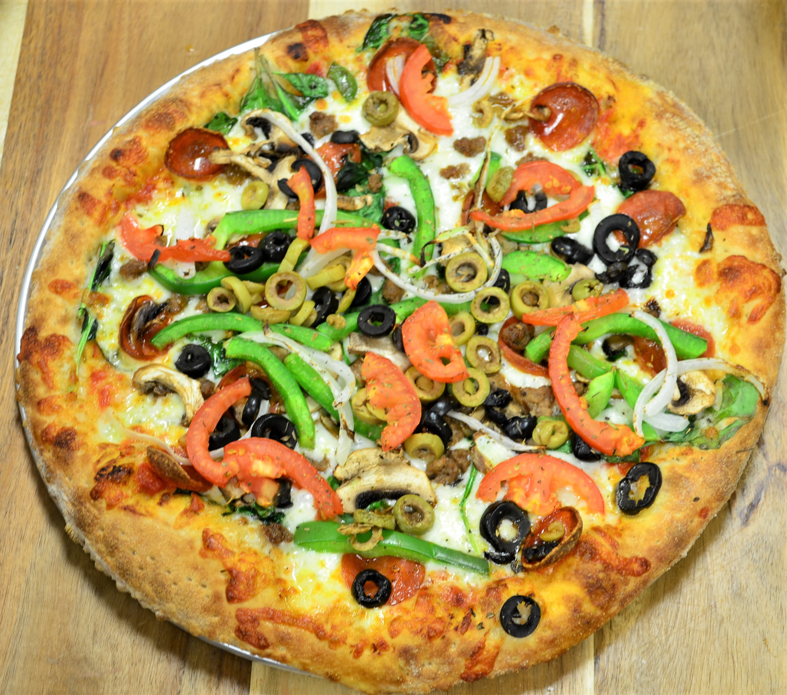Order Veggie Pizza food online from Jackpot Pizza store, Spring on bringmethat.com
