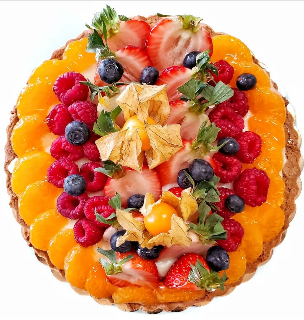 Order  Fruit Tart (Large) food online from Manan bakery store, Las Vegas on bringmethat.com